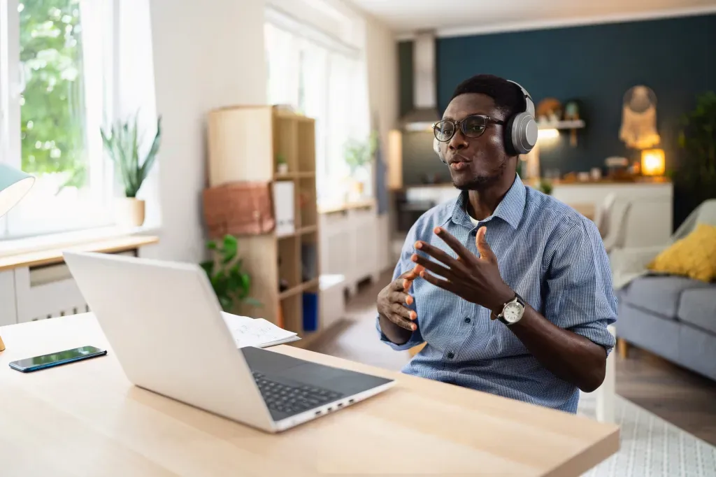 Four types of interview answers to avoid when asked what frustrates you: blame, culture attacks, unbelievable claims, and role-breaking responses