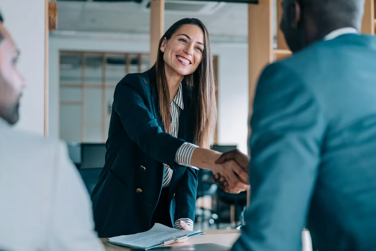 Most interview advice is surface-level. This guide analyzes 10,000+ real answers to show what actually gets candidates hired.